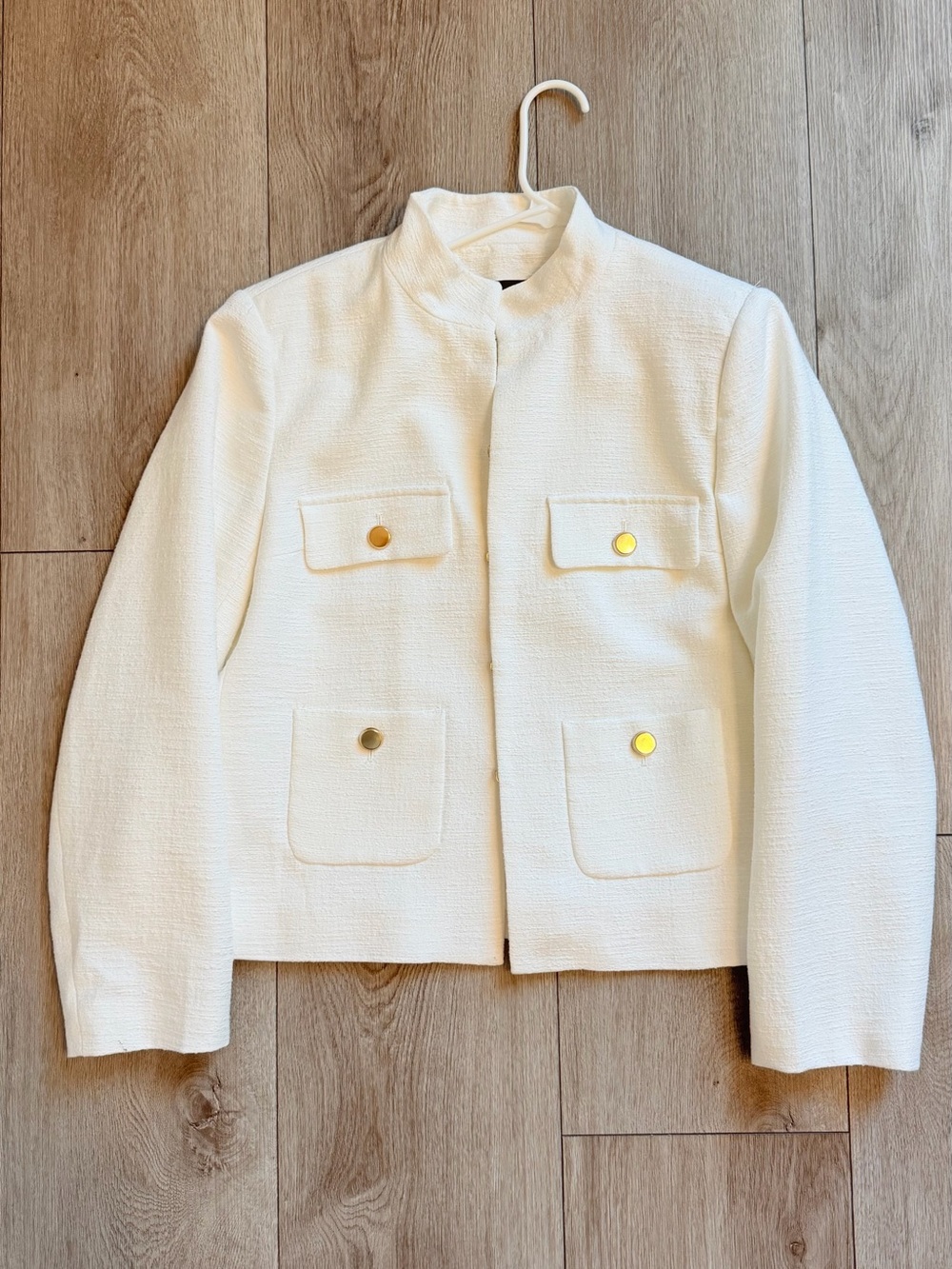 Zara White Textured Jacket with Black Logo Tag